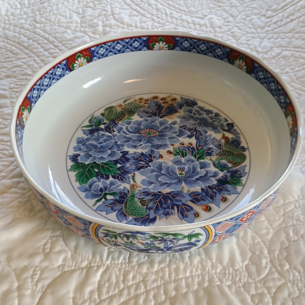 Large Vtg Japanese Imari Porcelain Centerpiece Bowl W/ Peacock & Blue Peonies